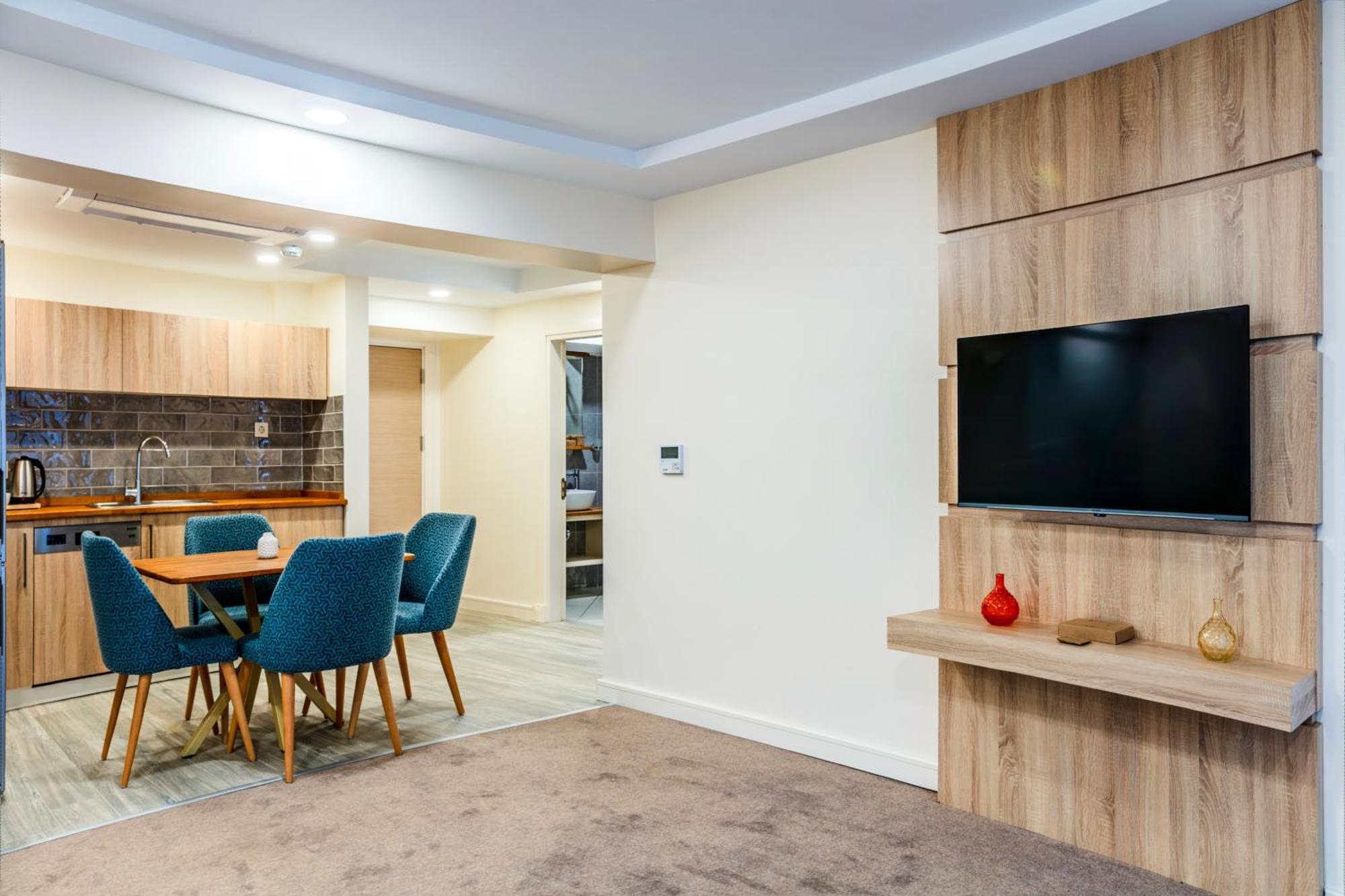 Roys Hotel & Suites Истанбул Екстериор снимка