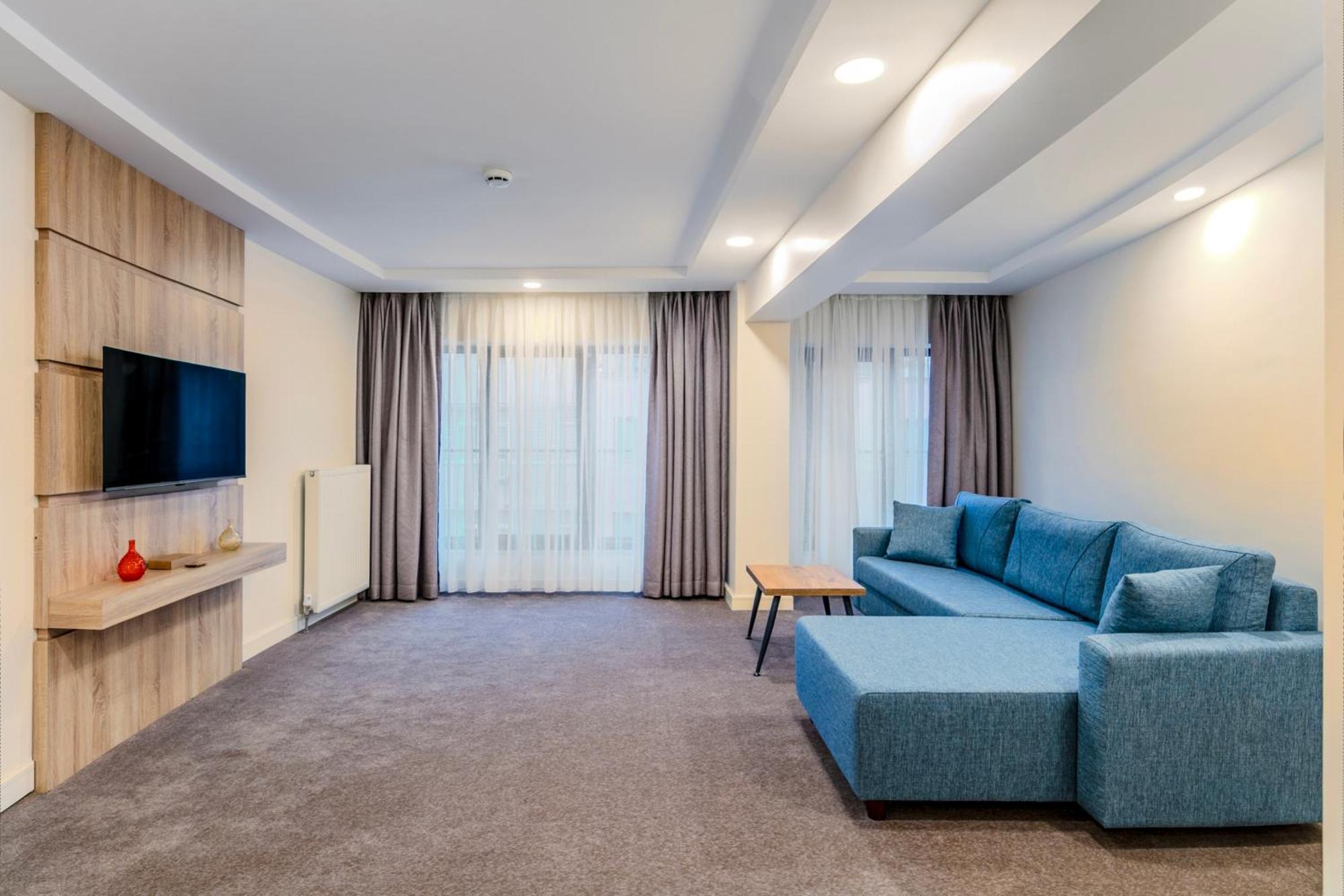 Roys Hotel & Suites Истанбул Екстериор снимка