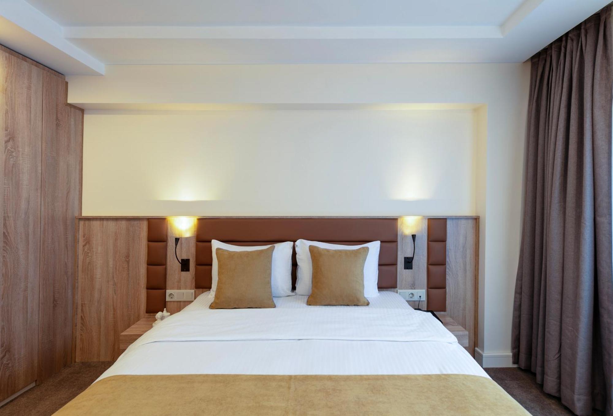 Roys Hotel & Suites Истанбул Екстериор снимка